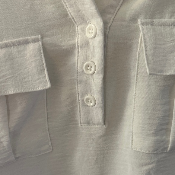 Gibson White Button-Up Blouse - Picture 3 of 7